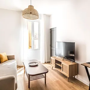 2 Pièces Neuf Au Pied Des Musées - Wifi&parking Gratuit Appartement Grasse